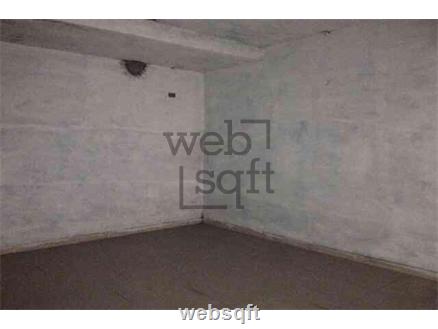 Commercial Showroom for Rent